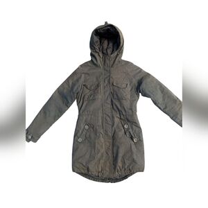 Aritzia Community Parka Jacket Coat Ski Duck Down hemp Recycled Green Small